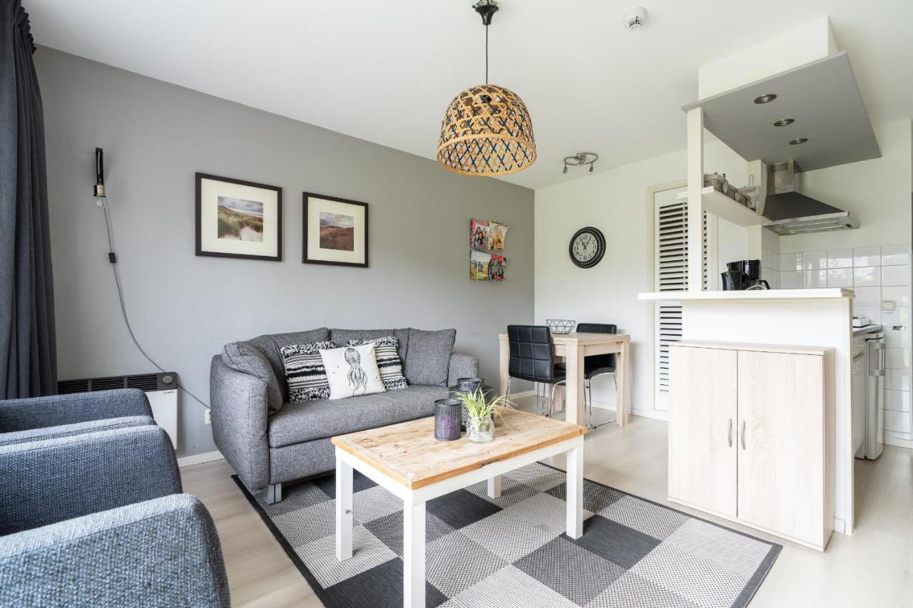 Appartement Noorderkragt, Amelander Kaap ฮอลลุม ภายนอก รูปภาพ