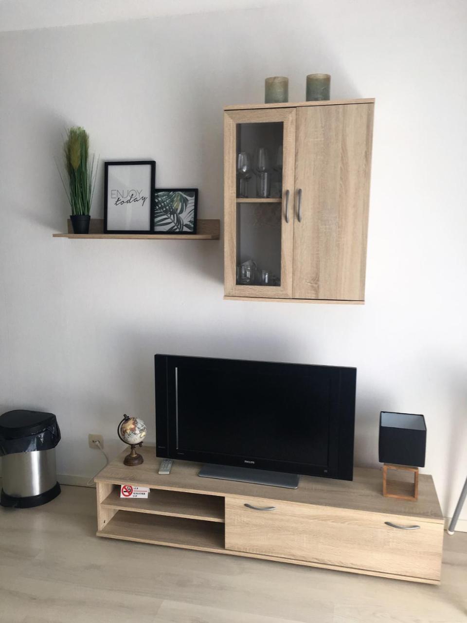 Appartement Noorderkragt, Amelander Kaap ฮอลลุม ภายนอก รูปภาพ